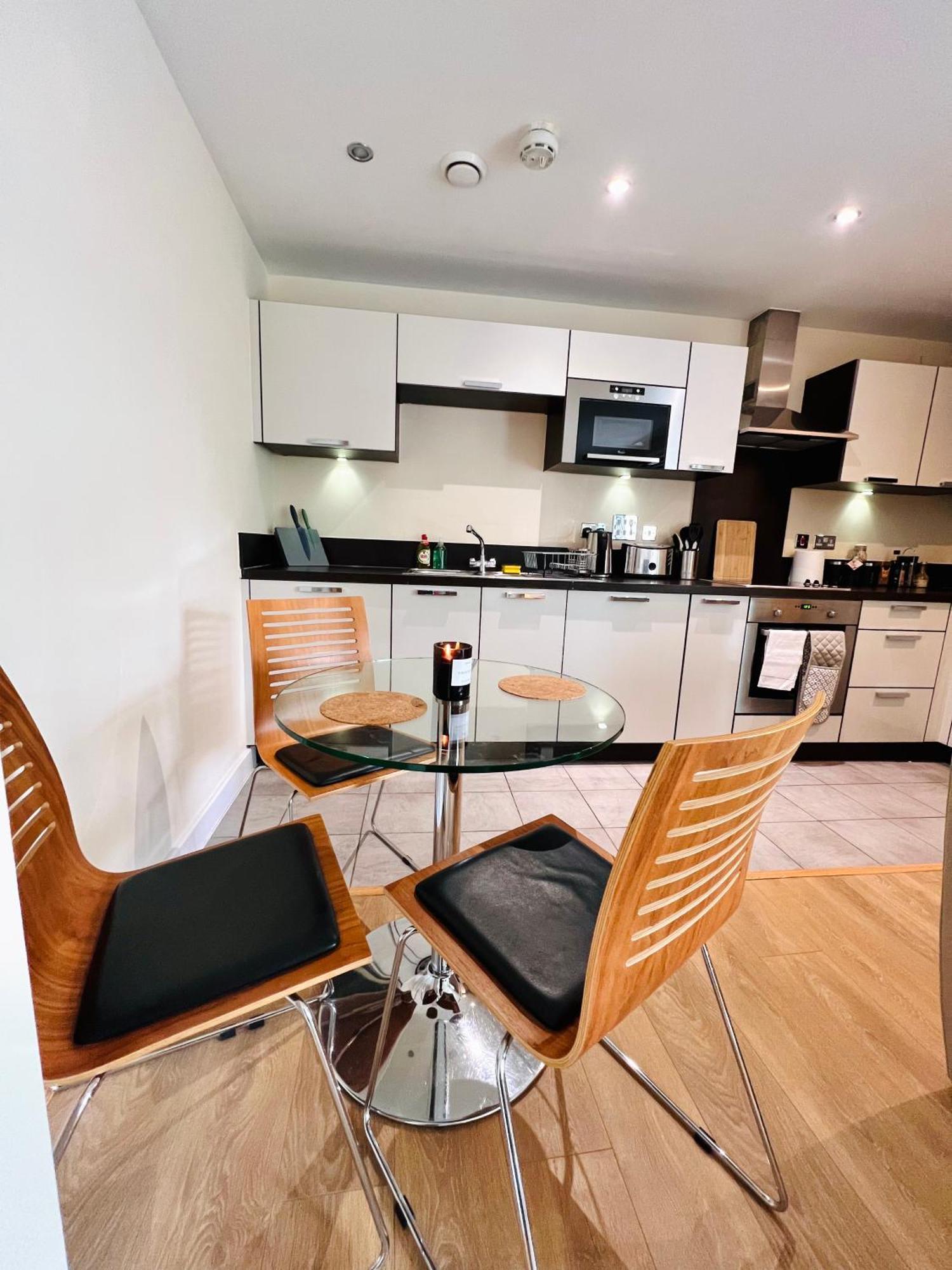 Apartment Canada Water Se16 7aq 2bed 2bathroom Ap *